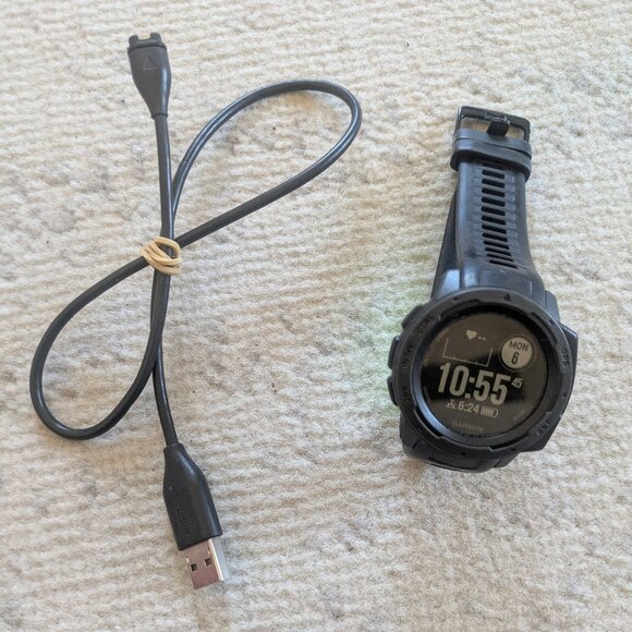 Garmin Instinct GPS watch - Picture 1 of 6